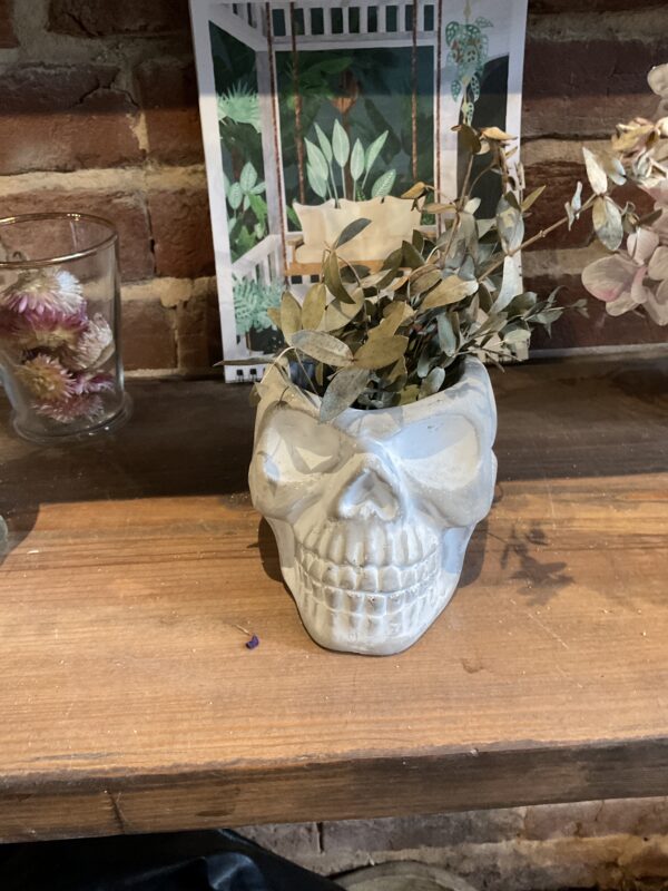 4.5 x 3.5 Ceramic Sugar Skull Planter