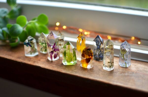 Mini floral crystal tower obelisk Rosebud