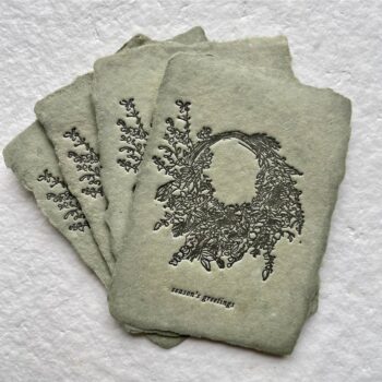 Petite season's greetings wreath note cards set of four
