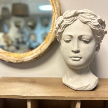 Lady Head Planter: White