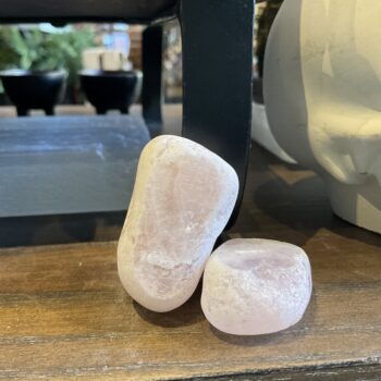 Rose Quartz Emma Egg