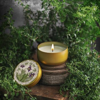 BOTANICA | Moonflower + Nettle | 8oz Tin: 8oz // 50hr Burn Time